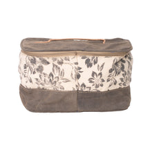 Load image into Gallery viewer, Flower Print Recycled Canvas Washbag